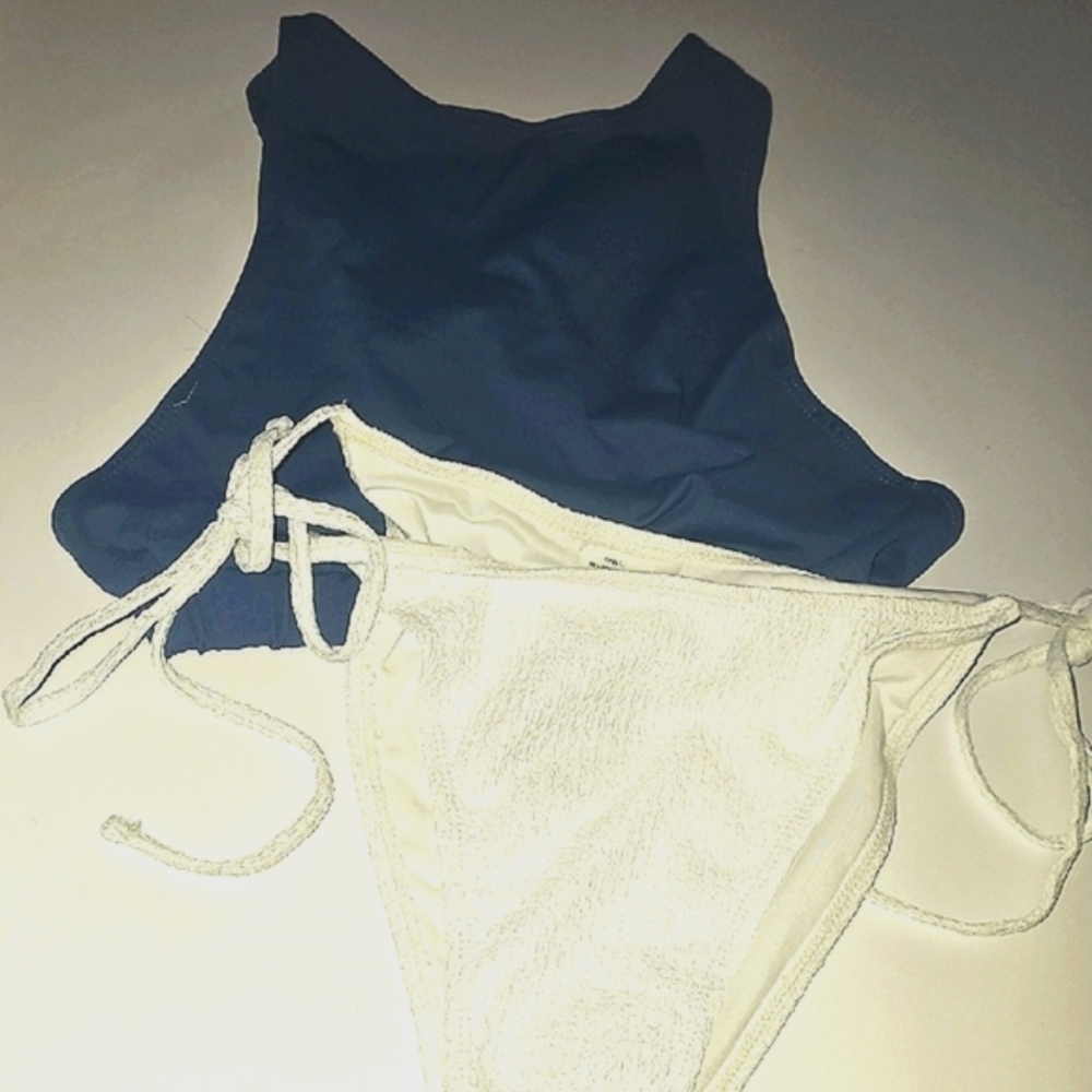 Lulus Blue and White Bikini Set Size L